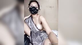 Hot Bhabhi Wearing A Saree Show Her Body On Web Cam 3 min 20 sec