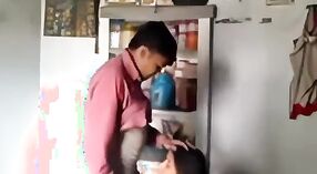 Indyjski devar bhabhi desi seks wideo 2 / min 20 sec