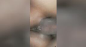 सेक्सी मराठी लड़की वीडीओ द्वारा गड़बड़ हो जाता है 2 मिन 10 एसईसी