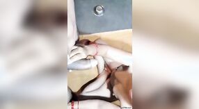 Jari Suami Telanjang vagina Bhabi di Video Liar 0 min 30 sec