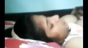 Pacar pakistan menehi pacar bukkake pokok 7 min 20 sec