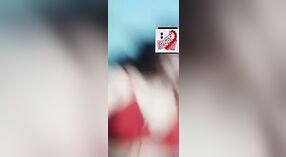 MMS Video di un Nudo India Diteggiatura se stessa 3 min 10 sec