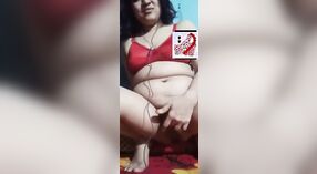 MMS Video di un Nudo India Diteggiatura se stessa 0 min 50 sec