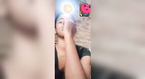 Nagie filmy Indian college teen dla uwagi kochanka 0 / min 0 sec