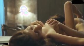 Сексуальная индийская пара шалит в этом HD видео 7 минута 00 сек