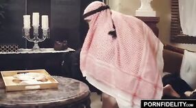 パキスタンの夫は妻を激しいセックスで罰します 7 分 50 秒