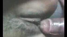 Desi Girl's Ultimo Chudai Video: Un caldo e vapore Incontro 0 min 0 sec