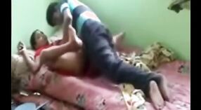 Desi bhabhi được xuống và dơ bẩn với cô ấy người bạn tại của anh ấy nhà 2 tối thiểu 50 sn