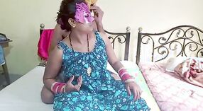 Desi aunty's sensual chudai video for your viewing pleasure 1 min 40 sec