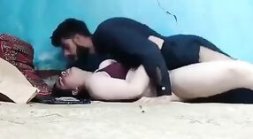 Pasangan Muslim xxx vidéo 2 min 00 sec