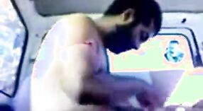 Pasangan Marathi dari Maharashtra melakukan seks beruap di mesin video Mein 7 min 00 sec