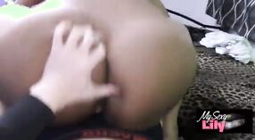 Video bercinta assxx Desi bhabhi harus ditonton 1 min 00 sec