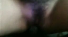 Bocah-bocah wadon college Desi njaluk nakal ing video porno panas iki 2 min 40 sec