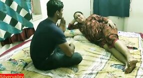 Desi BBW aunty gets down and dirty in this hot video 0 min 0 sec