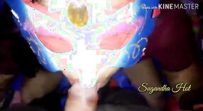 देसी भाभी के बड़े स्तन और संगीत में अश्लील वीडियो 1 मिन 30 एसईसी