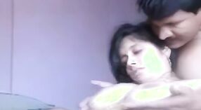 Video mms humeante de Desi Bengalka con su novio Randy Kee 3 mín. 40 sec