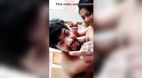 Desi bf aime regarder sa copine potelée dans cette vidéo chaude 1 minute 40 sec