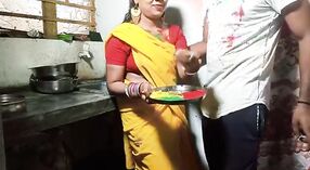 La vidéo xxx de Desi bhabhi pour le jour de Holi 0 minute 0 sec