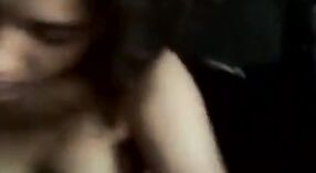 एक पंजाबी मुलगी असलेले हॉट इंडियन सेक्स व्हिडिओ 5 मिन 20 सेकंद