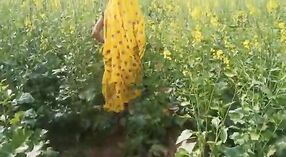 Видео Чат Лунд с красоткой Бихари в действии 4 минута 00 сек