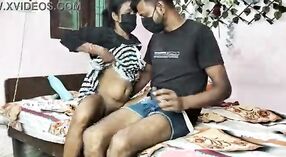 Desi bhabhis sinnliche und erotische Begegnung 5 min 40 s