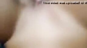 Heißes desi-Sexvideo eines Mädchens in Jaipur vor der Kamera festgehalten 3 min 50 s