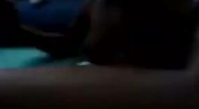Горячее секс-видео Дези с девушкой в Джайпуре, снятое на камеру 6 минута 10 сек