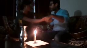 वाफेच्या बंगाली व्हिडिओमध्ये देसी कॉलेज गर्ल्स सेक्स 2 मिन 00 सेकंद