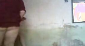 হায়দরাবাদ থেকে মুসলিম দম্পতি একটি ফাঁস হওয়া পর্ন ভিডিওতে নেমে গিয়ে নোংরা 6 মিন 20 সেকেন্ড