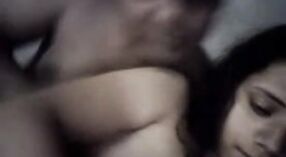 Desi bf fica impertinente em mms vídeo 7 minuto 00 SEC