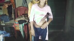 Desi college meisjes in Bengaals seks video met HD kwaliteit 0 min 0 sec