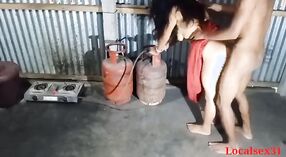 Full HD Bihari bhabhi seks wideo featuring gorący i zrogowaciały akcja 8 / min 40 sec
