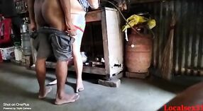 Desi bf vidéo saka bojo desa panas njupuk kabungkus 8 min 20 sec