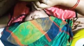 Desi couple se livre à des relations sexuelles torrides en hindi vidéo principale 0 minute 0 sec