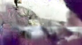 দেশি বিবিডাব্লু'র সাসুরাল সংবেদনশীলতার সাথে সবচেয়ে উষ্ণ যৌন দৃশ্য 4 মিন 20 সেকেন্ড