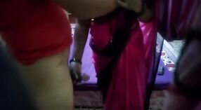 Desi bhabhi's gaand: un video caldo e bollente 1 min 20 sec