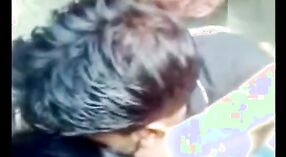Bihari seks video met een expliciet focus op oraal plezier 0 min 0 sec