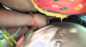 Bihari india ottiene giù e sporco in all'aperto sesso video 4 min 50 sec