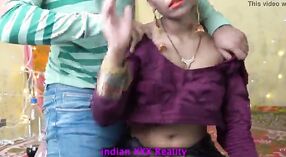 Gruppensexvideo von Desi bhai bahan 2 min 50 s