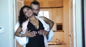 Desi bhabhi genießt harten sex mit Ihrem geliebten 0 min 0 s