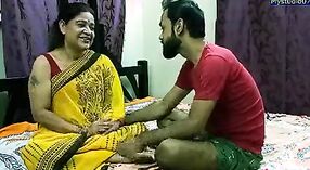 Ấn độ màu xanh phim trình bày một ướty video những một desi aunty đưa nó trên với cô ấy tốt nhất người bạn 0 tối thiểu 0 sn