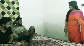 گرم ، شہوت انگیز کارروائی کے ساتھ ہندی چاچی جنسی ویڈیو 0 کم از کم 0 سیکنڈ