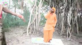 Bhabhi chut-slamming in desi sex video 3 min 10 sec