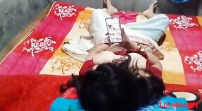 Nowy Desi Bhabhi seks wideo w jakości HD 2 / min 50 sec