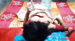 Новое секс-видео Дези Бхабхи в HD качестве 0 минута 0 сек