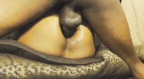Чувственное секс-видео Дези Бхабхи с горячей Виджайгирой Диван 0 минута 0 сек