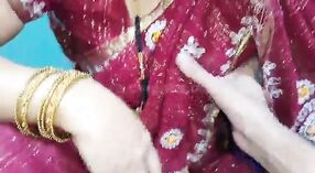 अश्लील संगीत वीडियो में देसी भाभी की कामुक हस्तमैथुन 6 मिन 10 एसईसी