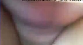 Vídeo de sexo Bihari com um encontro quente e fumegante 2 minuto 00 SEC