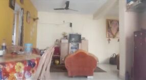 Страстное секс-видео Бенгальской Бхабхи с горячим действием 5 минута 20 сек