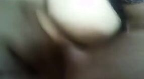 Encuentro humeante de Desi aunty con su novio 0 mín. 50 sec